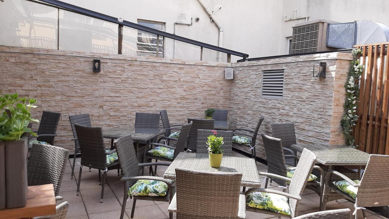 The 'Rafter'S Gastropub Otel Kilkenny Dış mekan fotoğraf