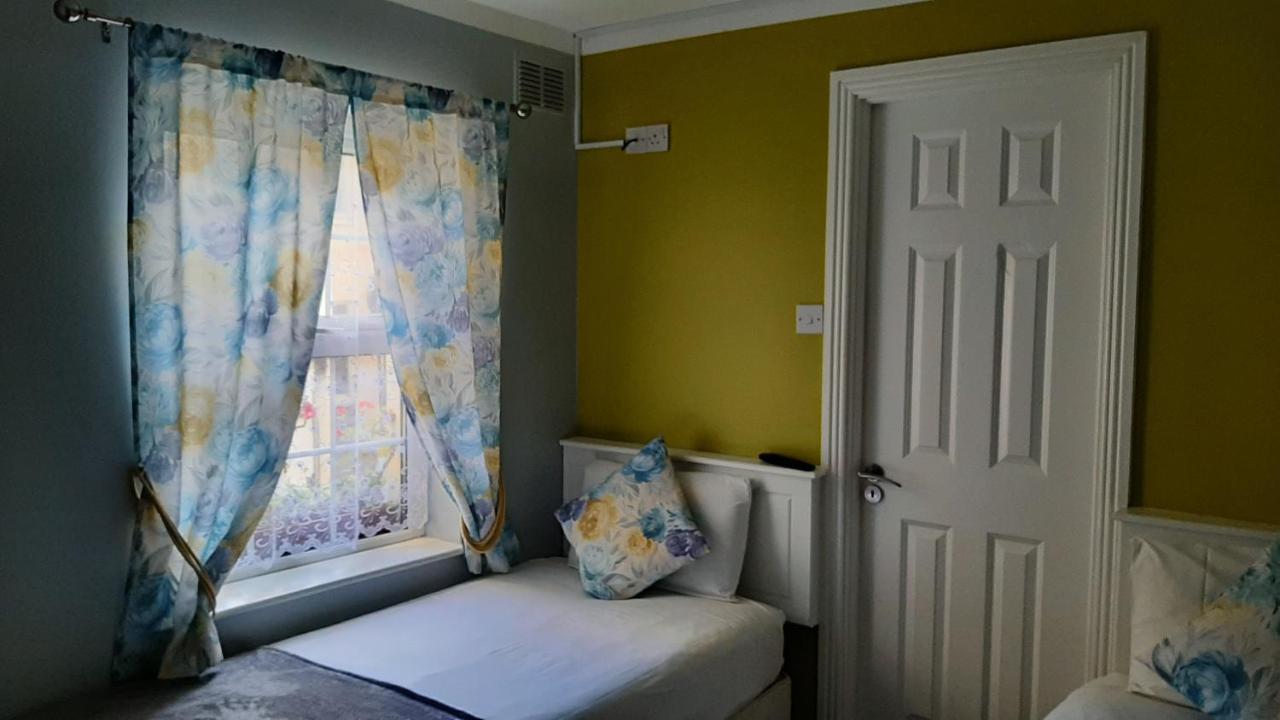 The 'Rafter'S Gastropub Otel Kilkenny Dış mekan fotoğraf